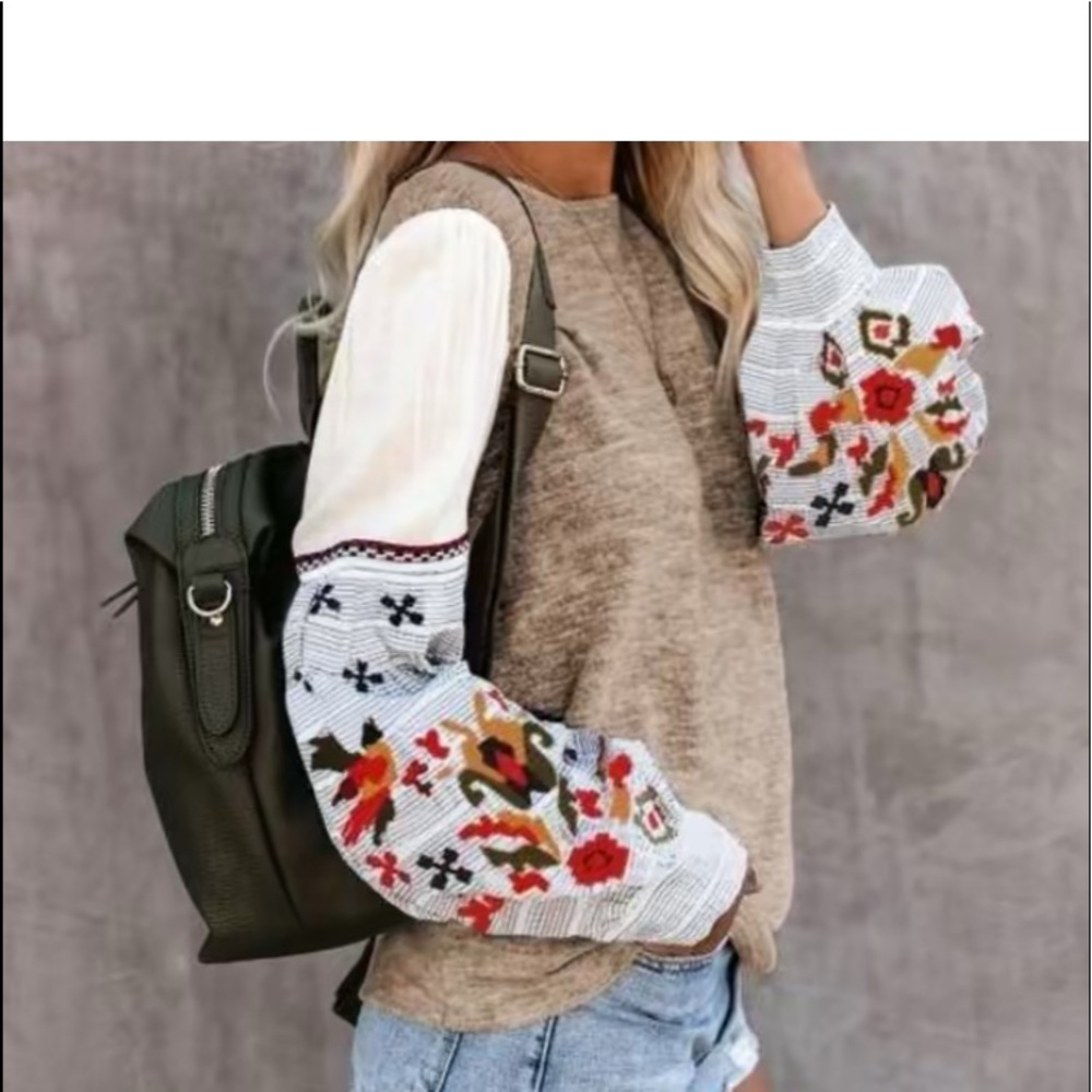 Gorgeous Contrast Sleeve Top